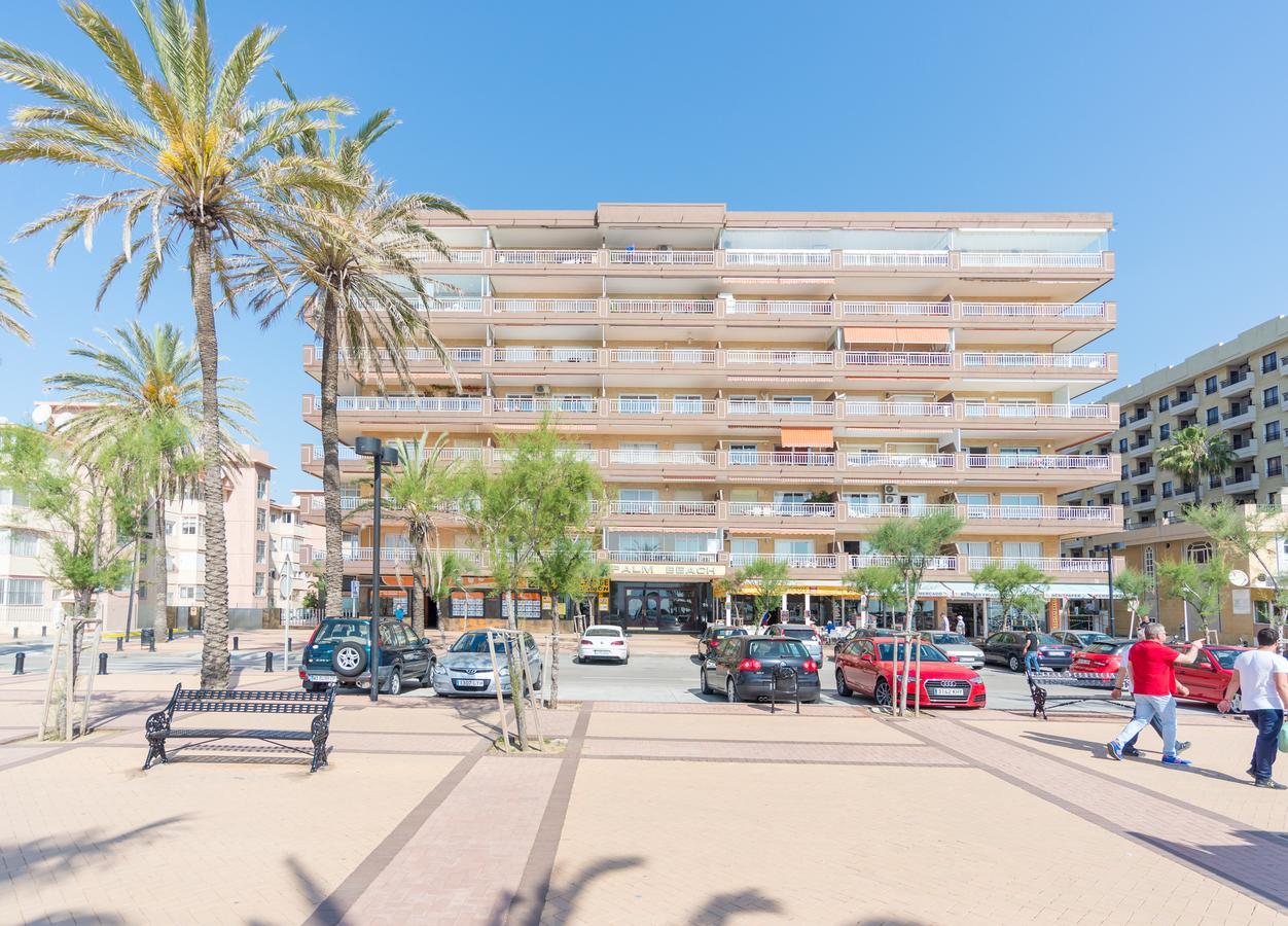 Malagasuite Palm Beach Фуэнхирола Экстерьер фото